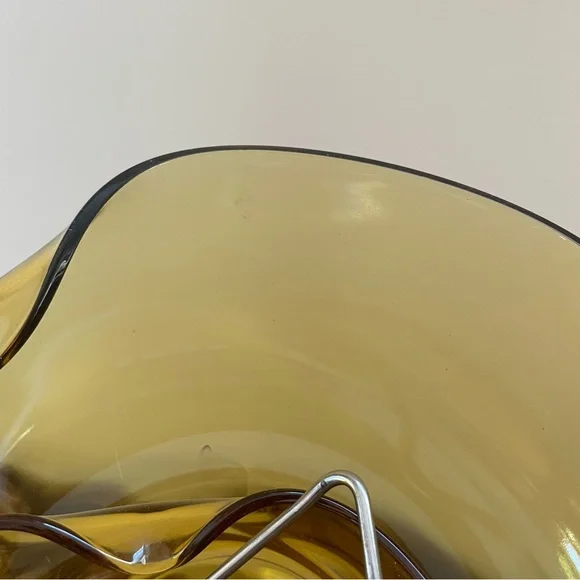 Vintage Amber Glass Anchor Hocking Chip & Dip Bowl🥨🍿 - Picture 11 of 11